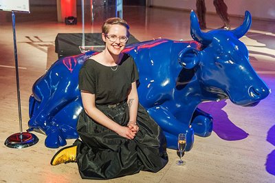 Amy Perejuan-Capone with Idle Flies, 2016. CowParade PERTH event launch. Artsource commissioned by PPAF for City of Perth