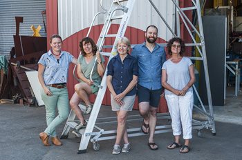 Sarah Wilkinson, Lisa Dymond, Angela McHarrie, Karen Millar and Pascal Proteau at Artsource O'Connor Studios, 2017. Photographer: Christophe Canato Sarah Wilkinson, Lisa Dymond, Angela McHarrie, Karen Millar and Pascal Proteau at Artsource O'Connor Studios, 2017. Photographer: Christophe Canato