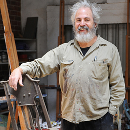 Artsource member and Lifetime Achievement Award Winner Stuart Elliott, in his Parkerville studio, 2013. Image: Christophe Canato. 