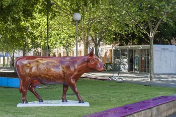 052_COWS_PARADE_2016_in_situ_LOWres.jpg